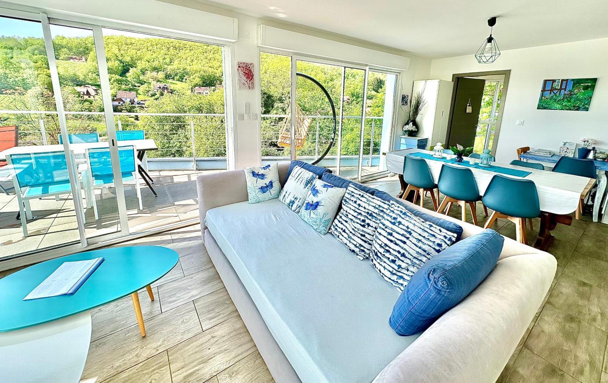 Janea Big Blue House Apartment Reichsfeld Bagian luar foto